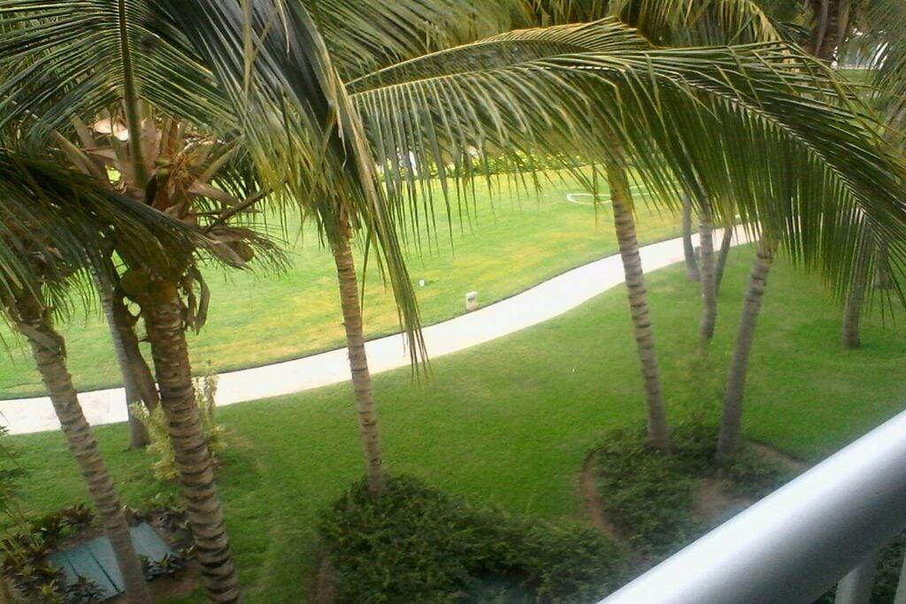 Campo de Golf Mayan Lakes 12