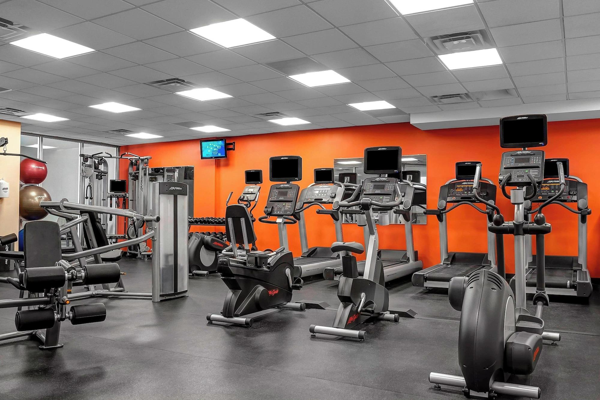 Gimnasio Courtyard by Marriott New York Manhattan/Upper East Side