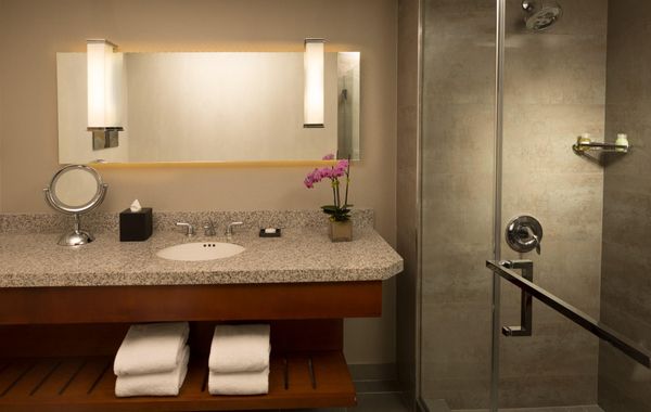 Loews Hollywood Hotel