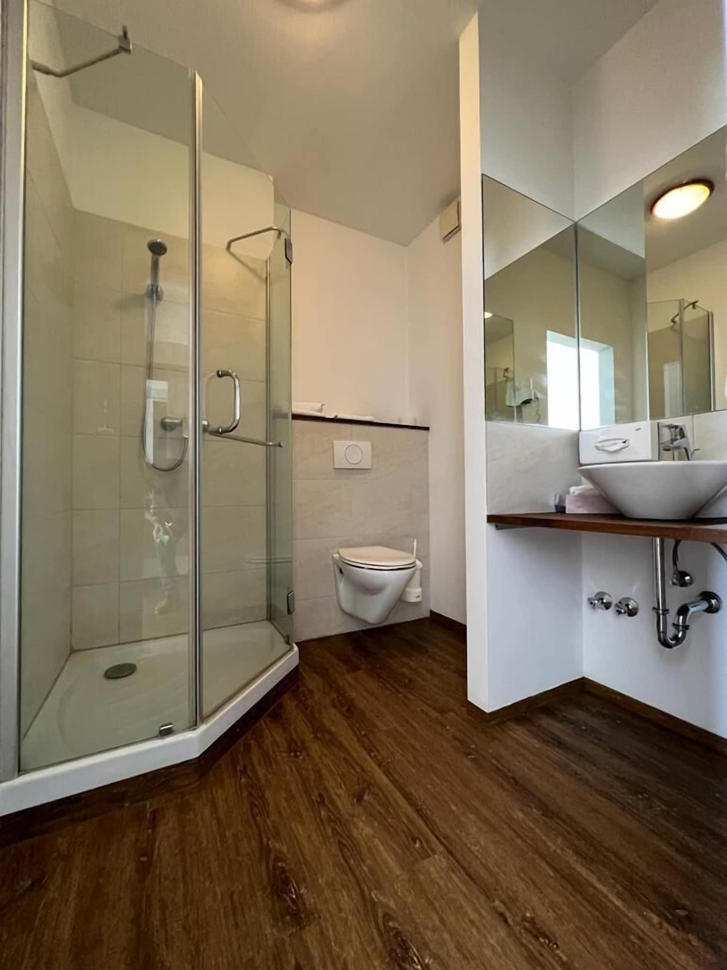 Equipamiento de Habitación Hotel Gifhorn INN