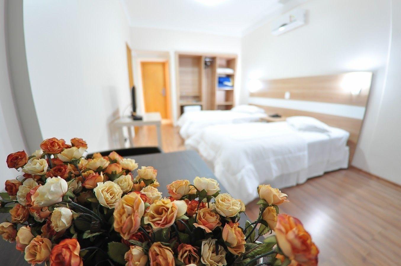 Habitación Turis Hotel