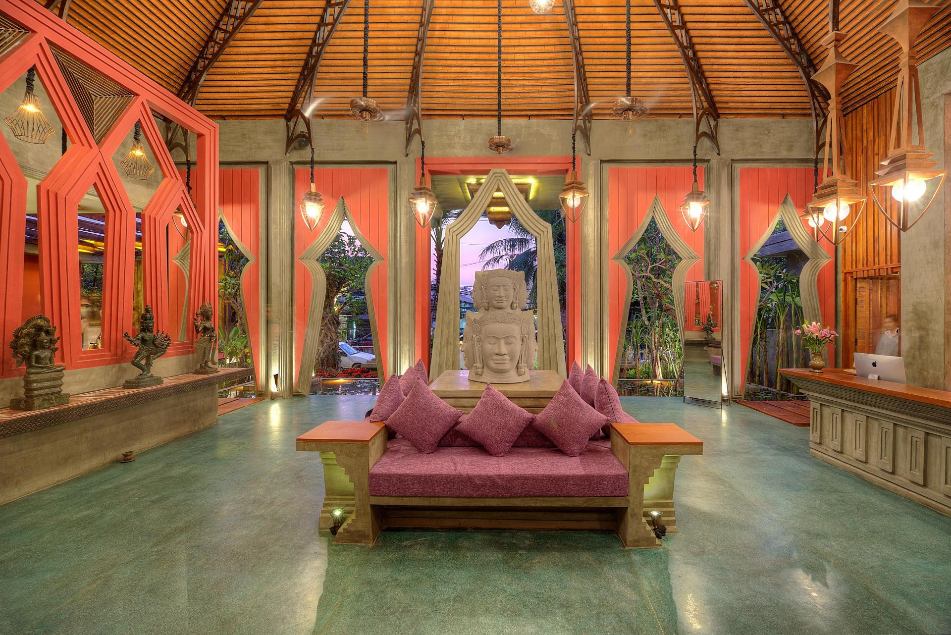 Vista Lobby Golden Temple Retreat