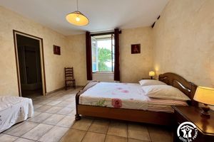 Alquiler Vacacional - Domaine de La Calm: In a Natural Park with breathtaking views of the Pyrenees