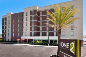 Home2 Suites Orlando Near UCF