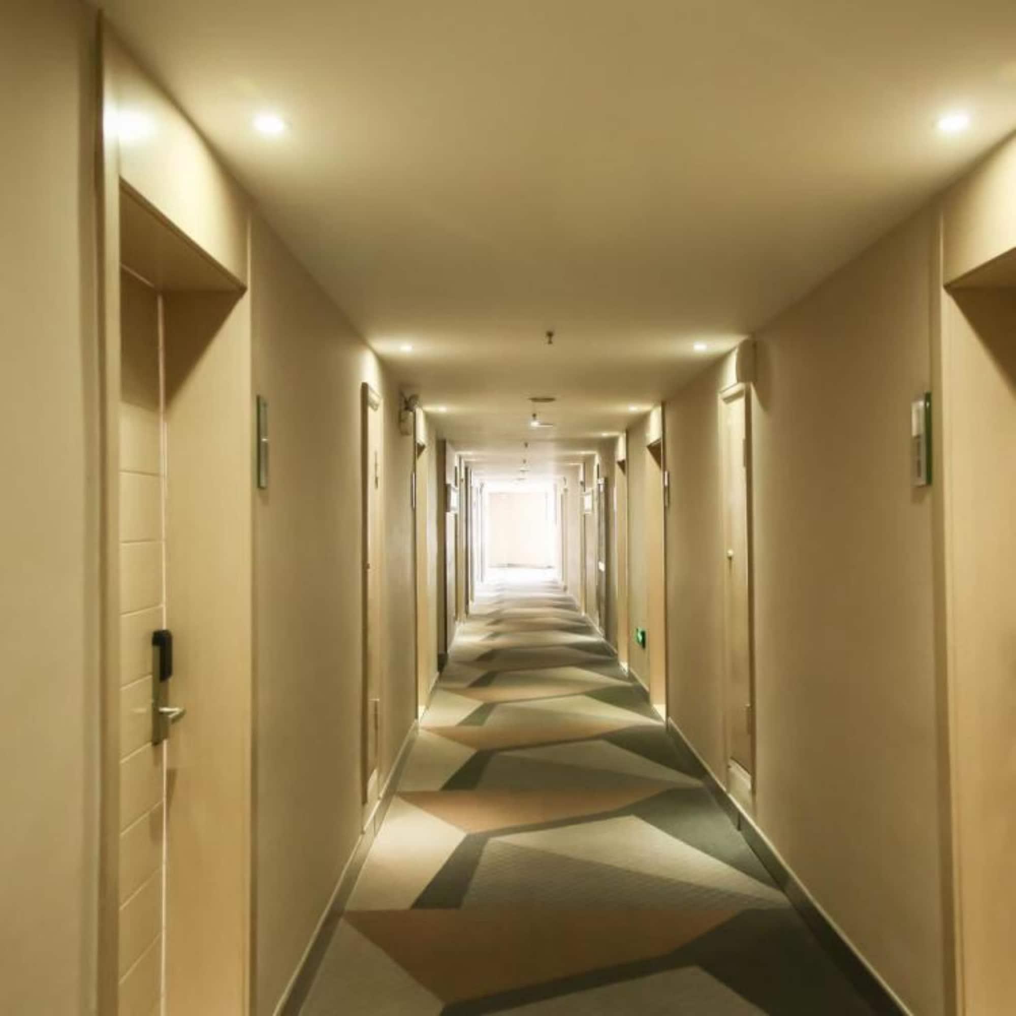 Comodidades del Alojamiento Poltton International Apartment Luohe