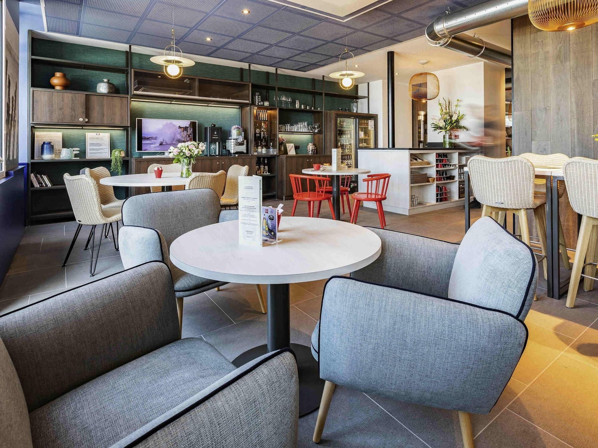 Bar/Salón ibis Saint Malo Plage