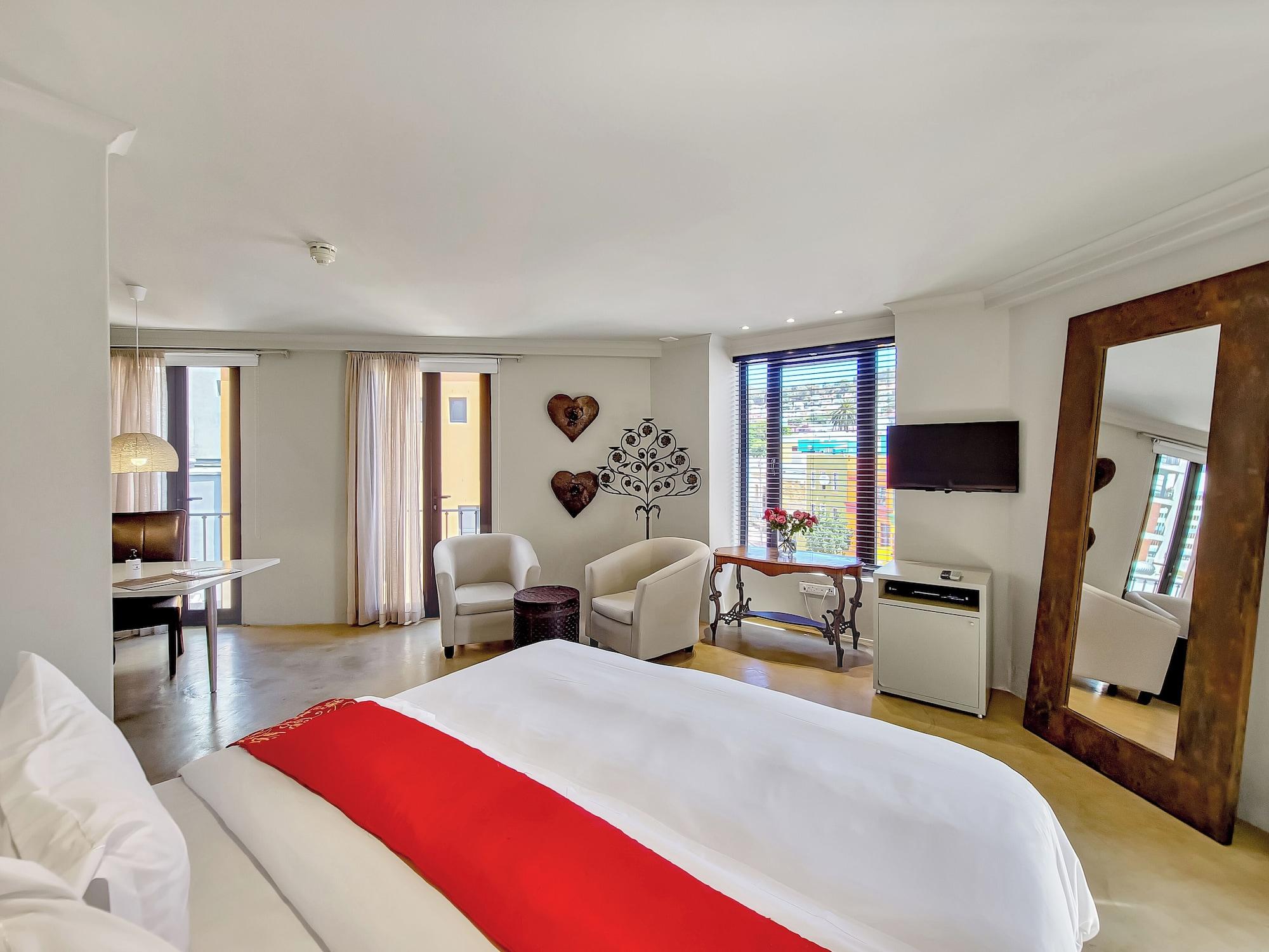 Varios Rouge on Rose Boutique Hotel