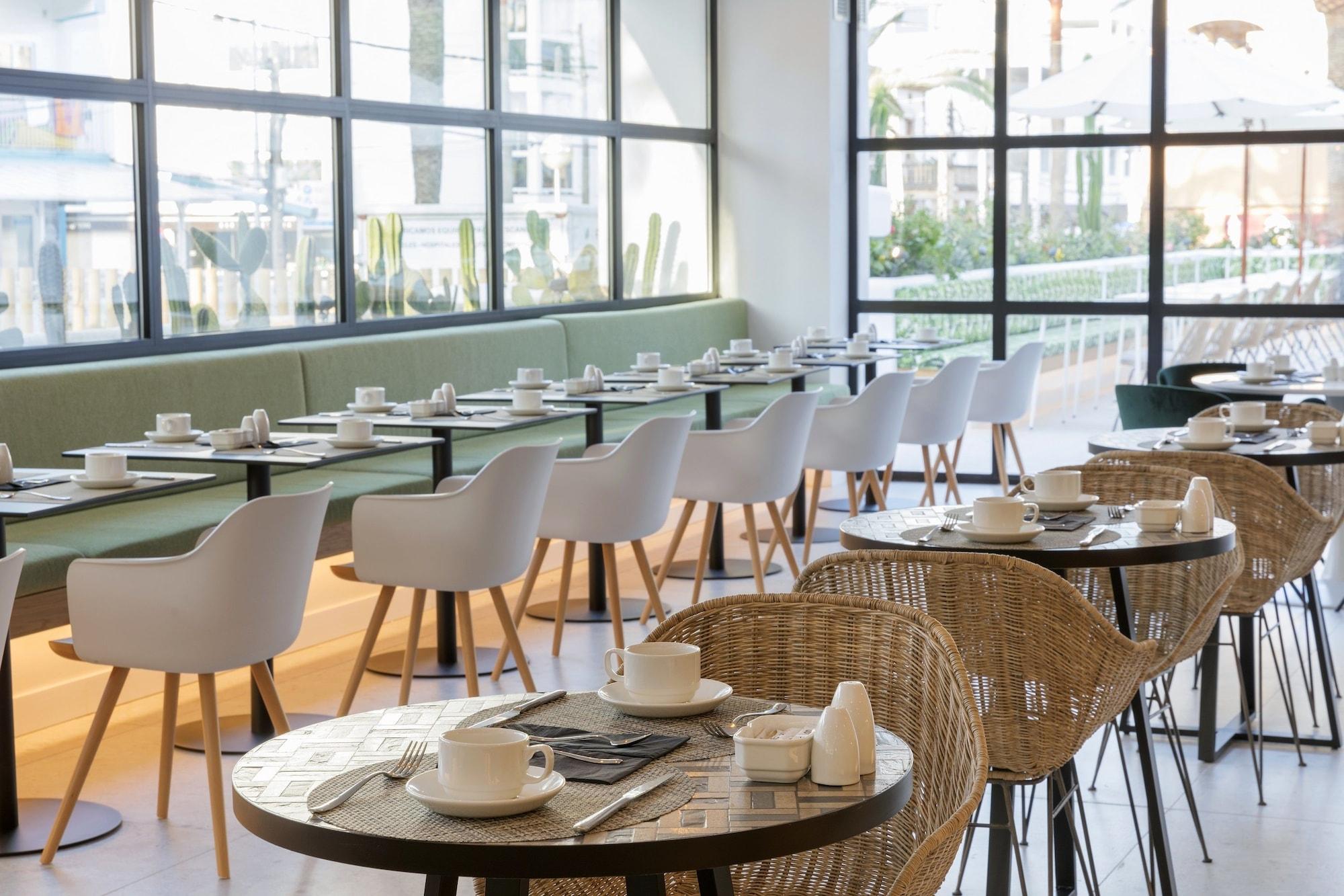 Restaurant Hotel HM Ayron Park – Adults Only