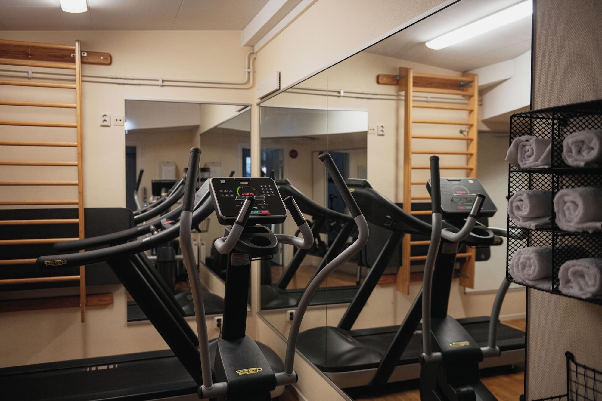 Gimnasio Home Hotel Drott