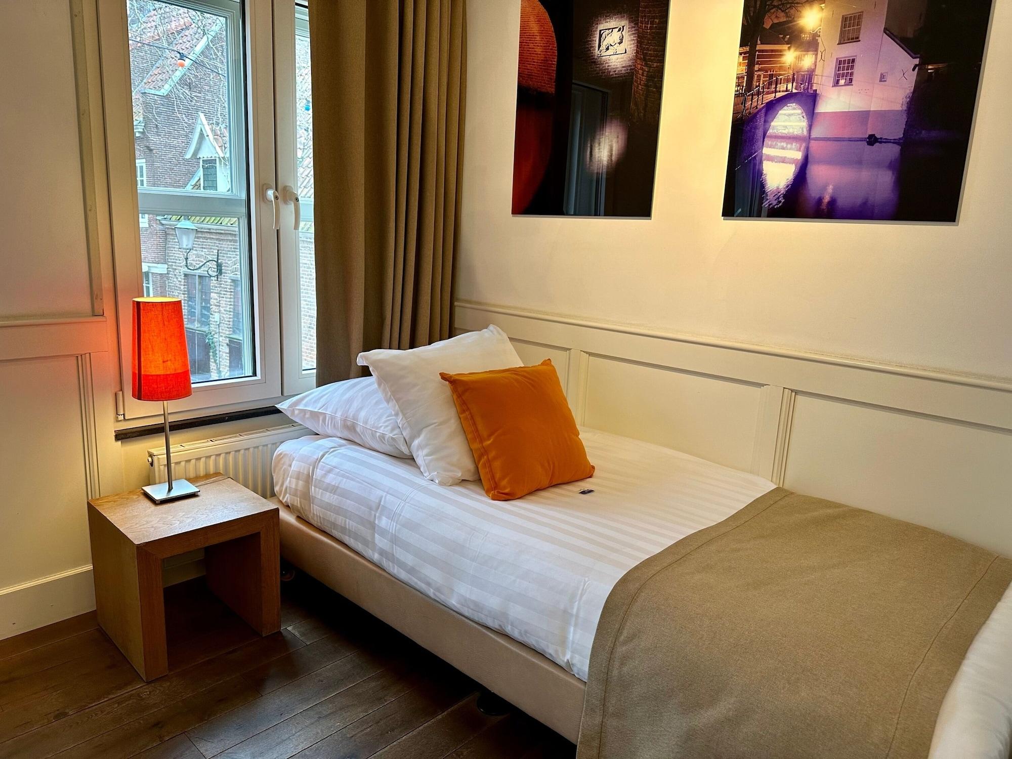 Set de Habitación Long John’s Hotel