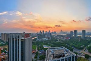 Alojamiento - LN Dongfang Hotel Pazhou