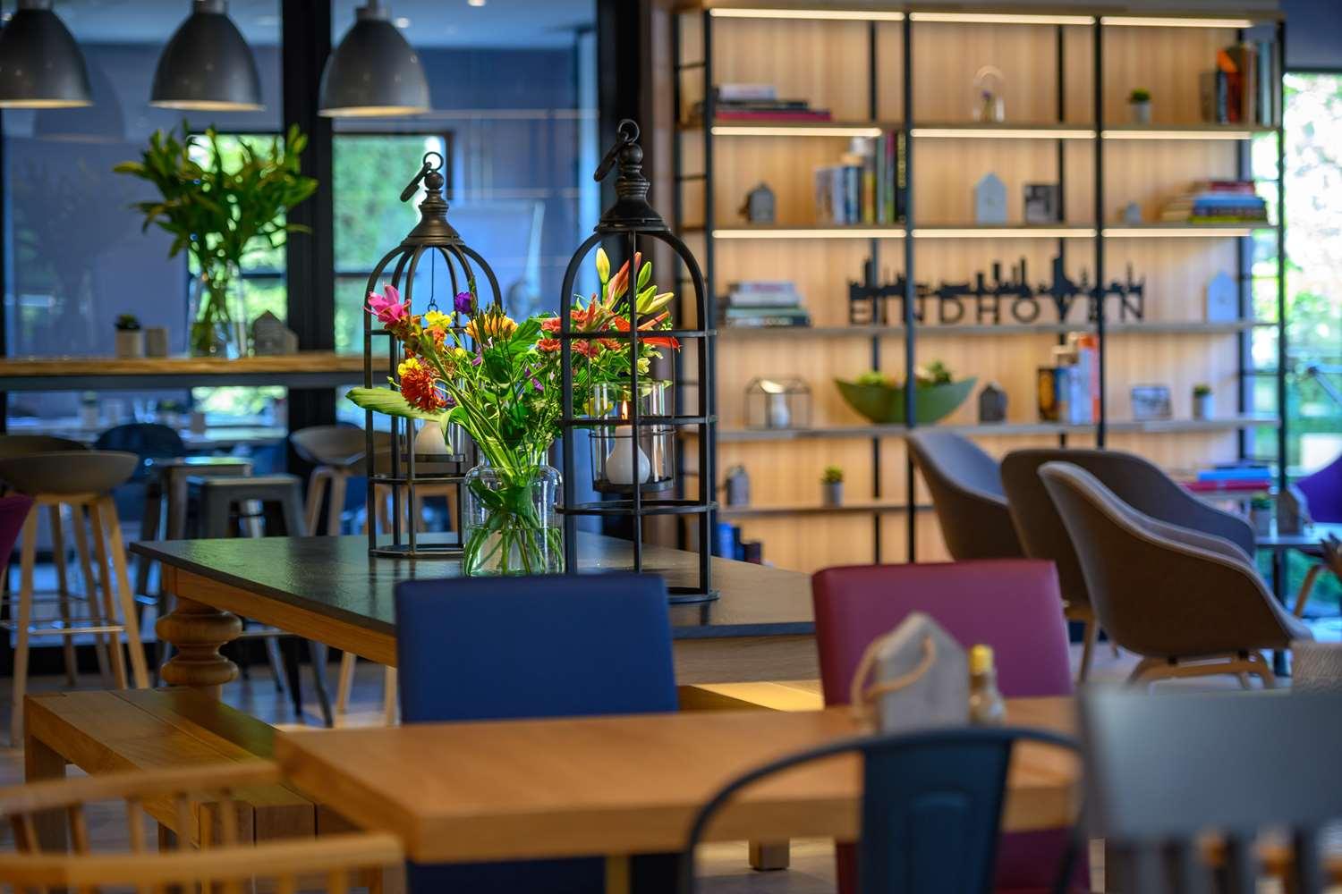 Bar/Salón Campanile Hotel Eindhoven