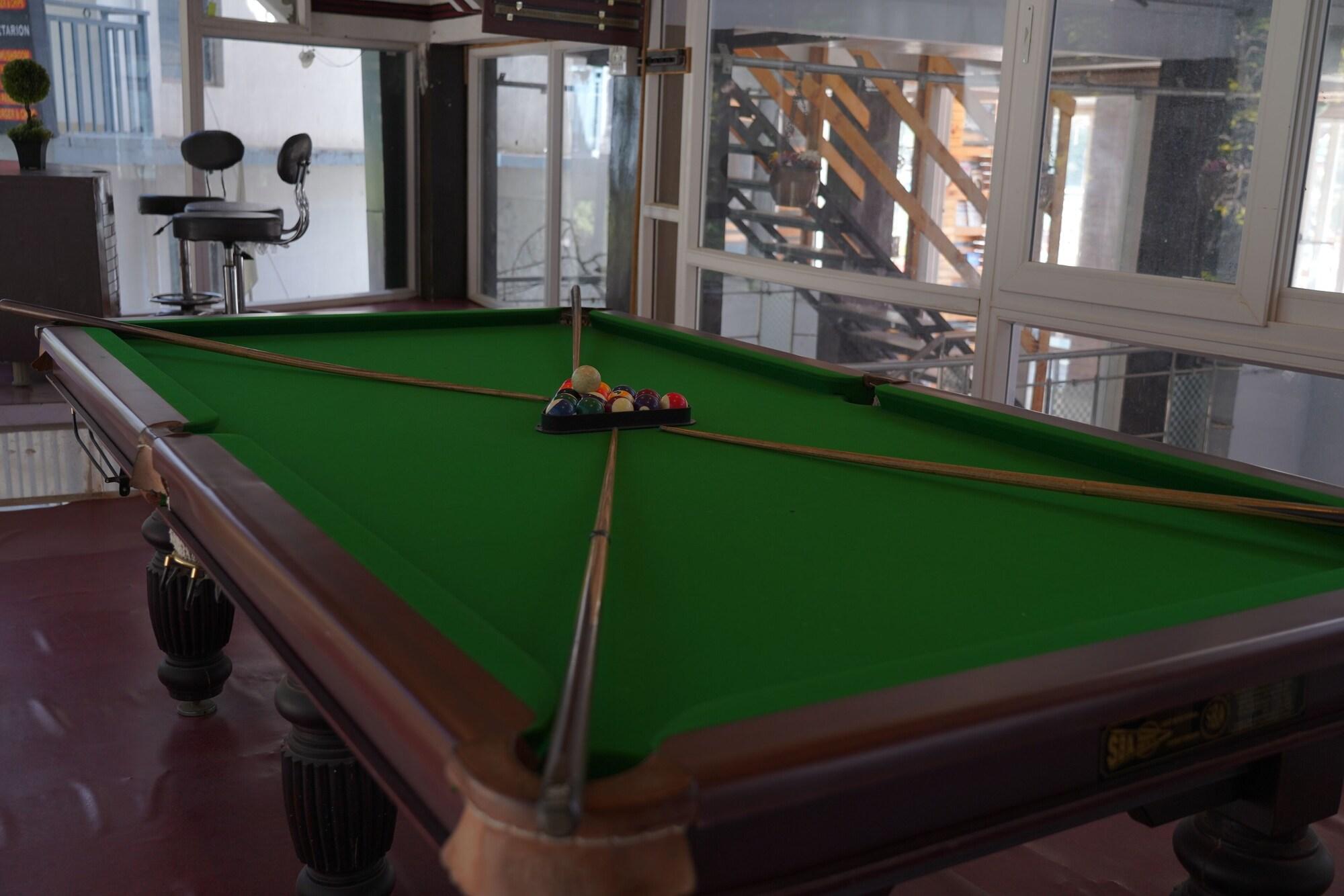 Instalaciones Recreativas Hotel Gandhi's Paradise