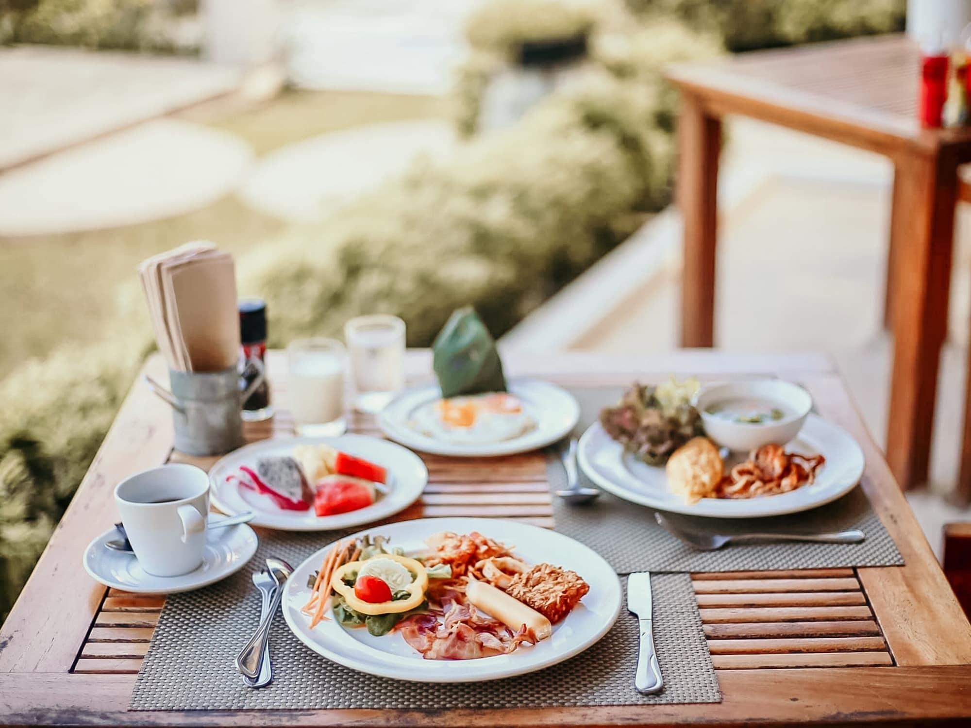 Restaurant The Mangrove Panwa Phuket Resort