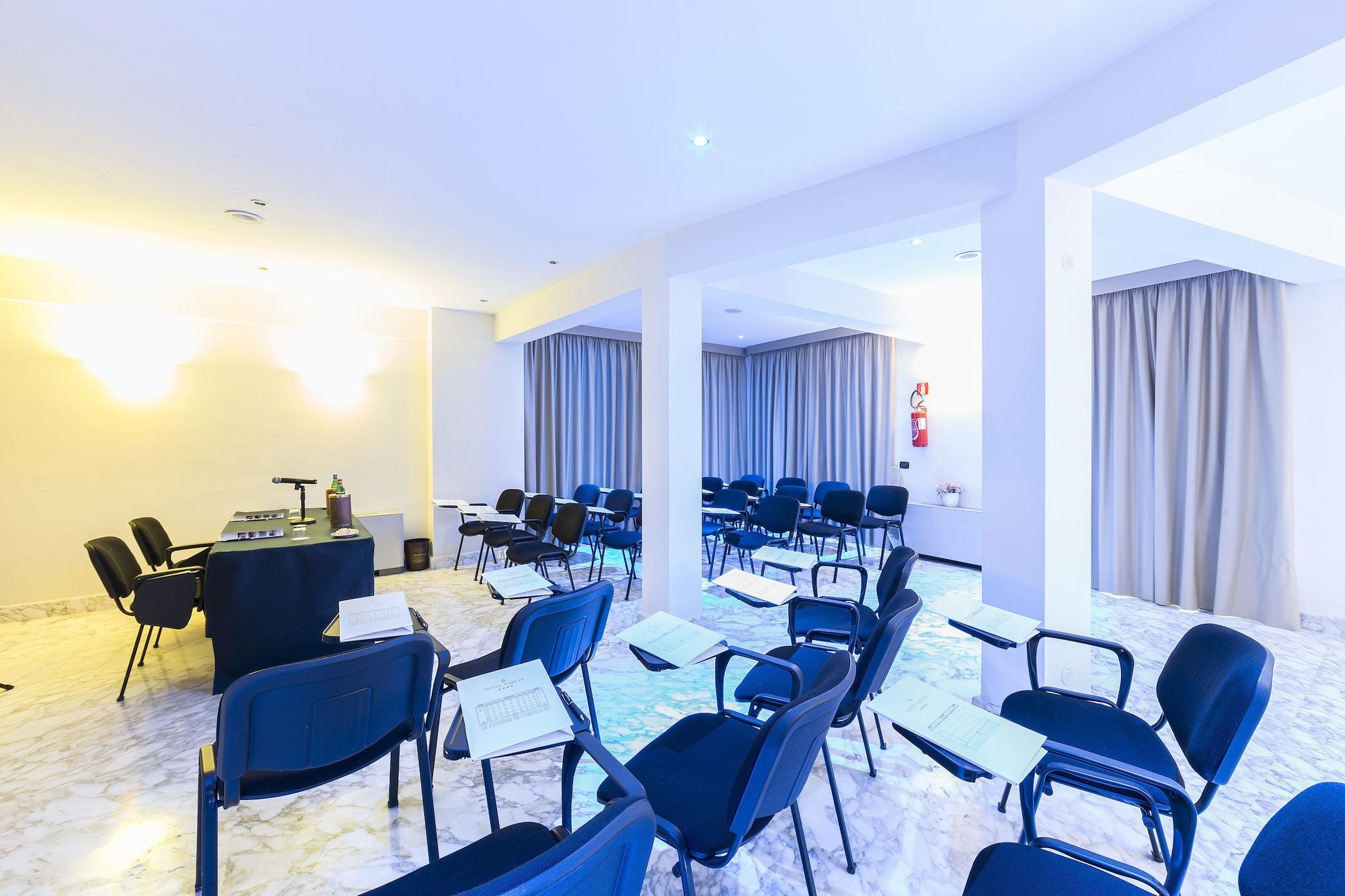 Sala de Reuniones Hotel Naples