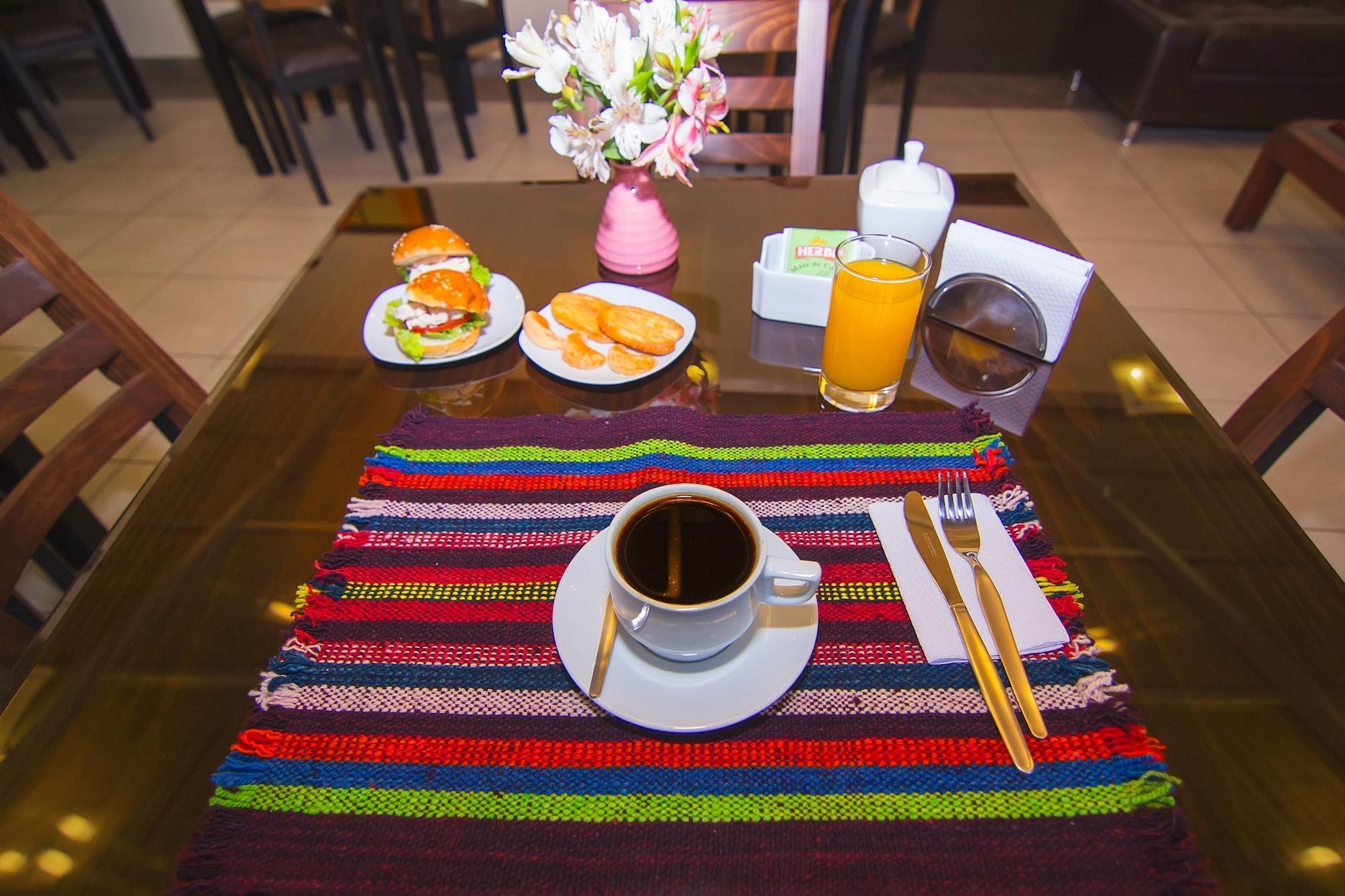 Restaurant Group House Apart Hotel