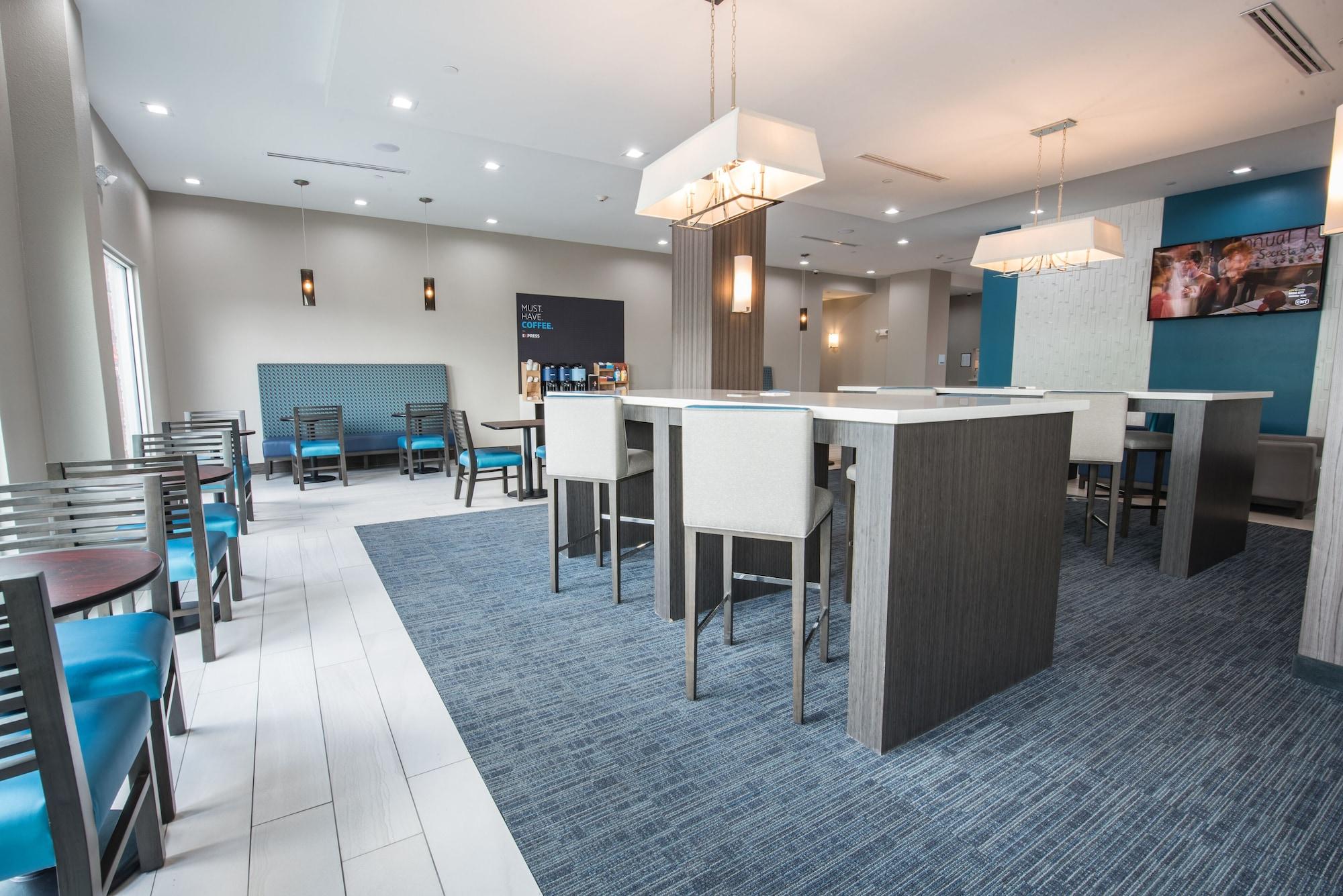 Restaurant Holiday Inn Express & Suites Houston - Hobby Airport Area by IHG