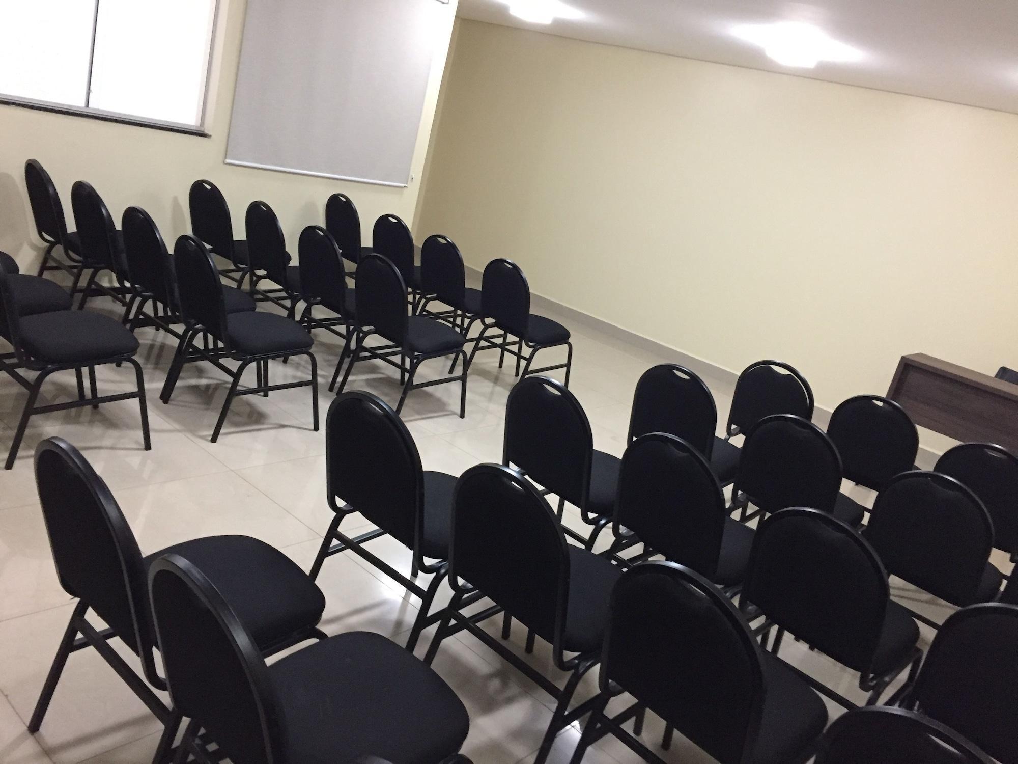 Centro de Negocios Hotel Mardan