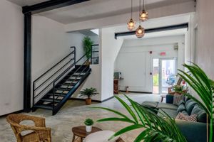 Alojamiento - Juliette Hostel for Women Only