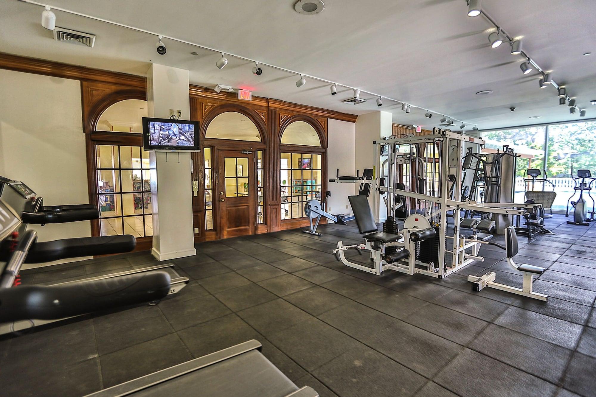 Gimnasio Breezes Resort Bahamas All Inclusive