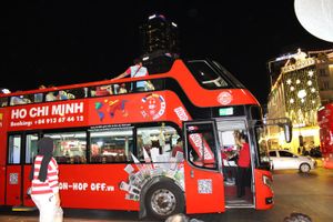 Actividad - Recorrido en autobús por la ciudad de Ho Chi Minh, Vietnam: recorrido nocturno, 1 vuelta