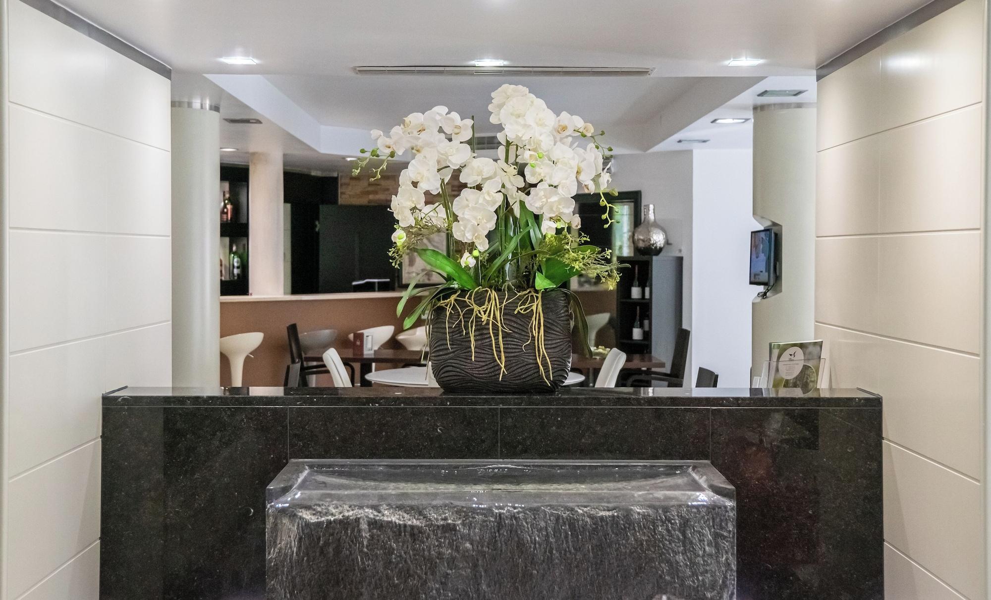 Vista Lobby Best Western Plus Grand Hotel Victor Hugo