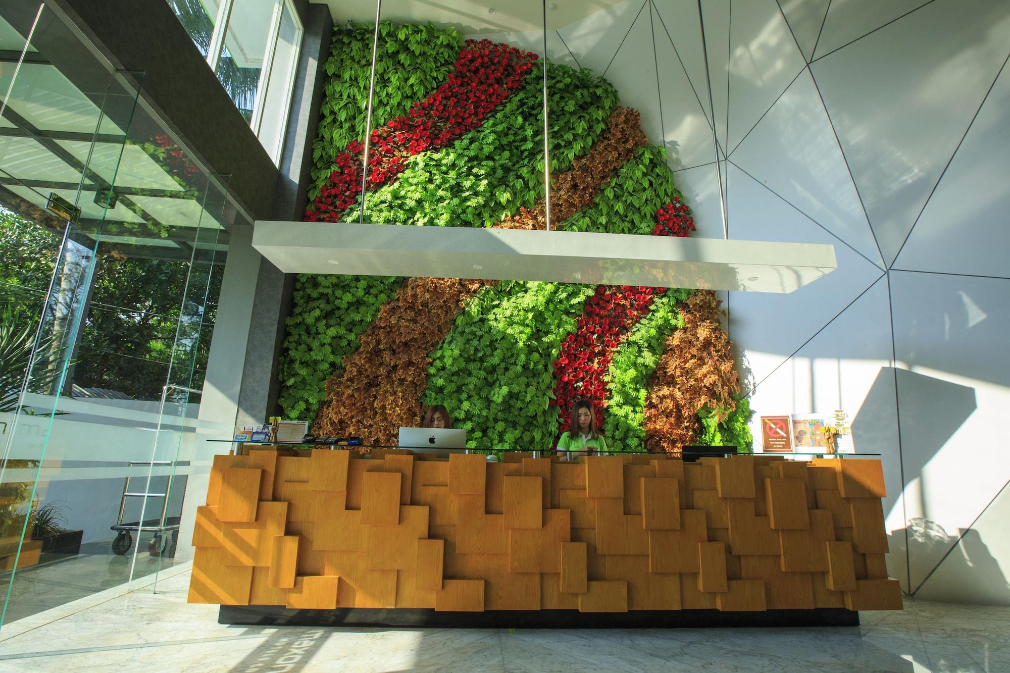 Vista Lobby Maxone Hotels at Malang