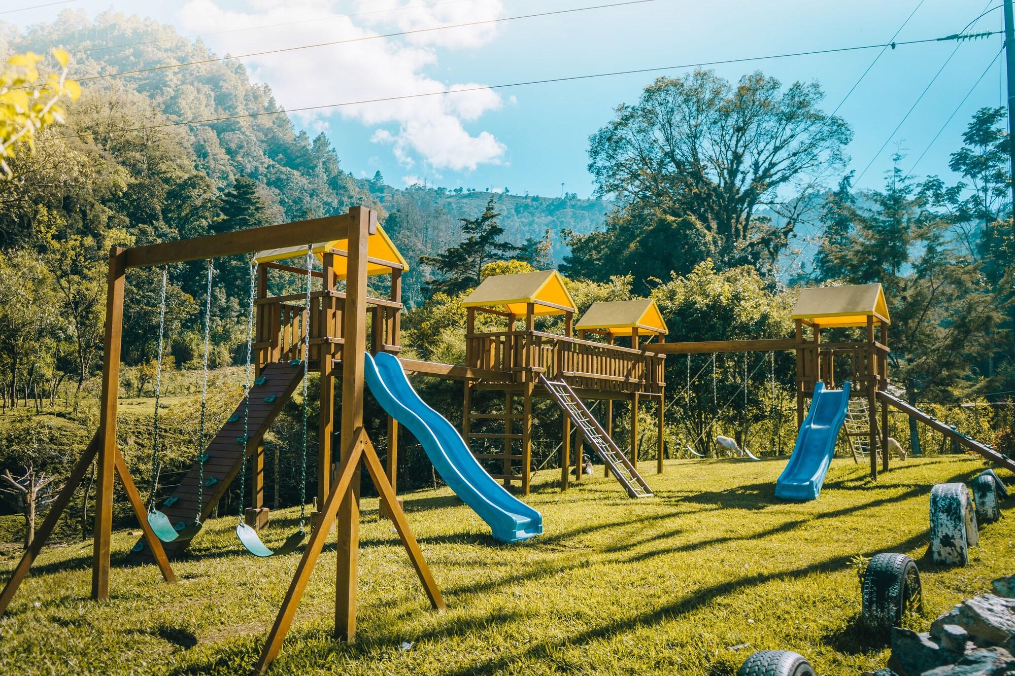 Instalaciones Recreativas Country Delights Hotel