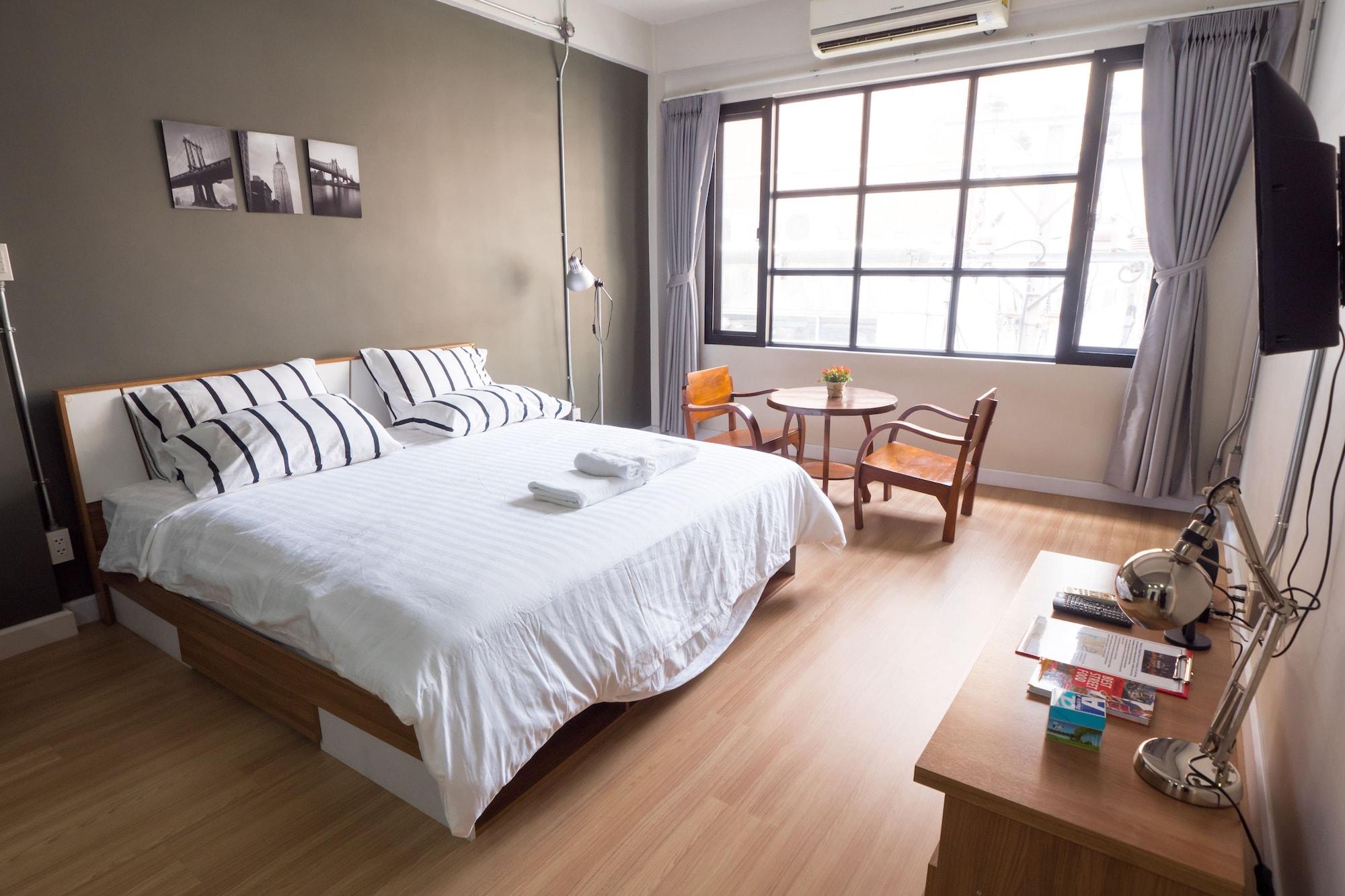 Varios Pann Residence