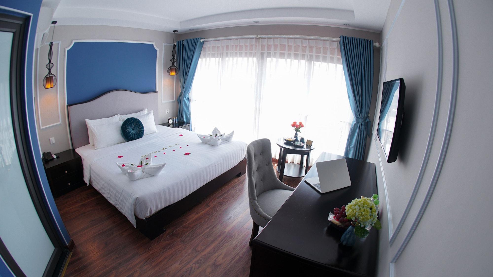 Varios Hanoi La Castela Hotel