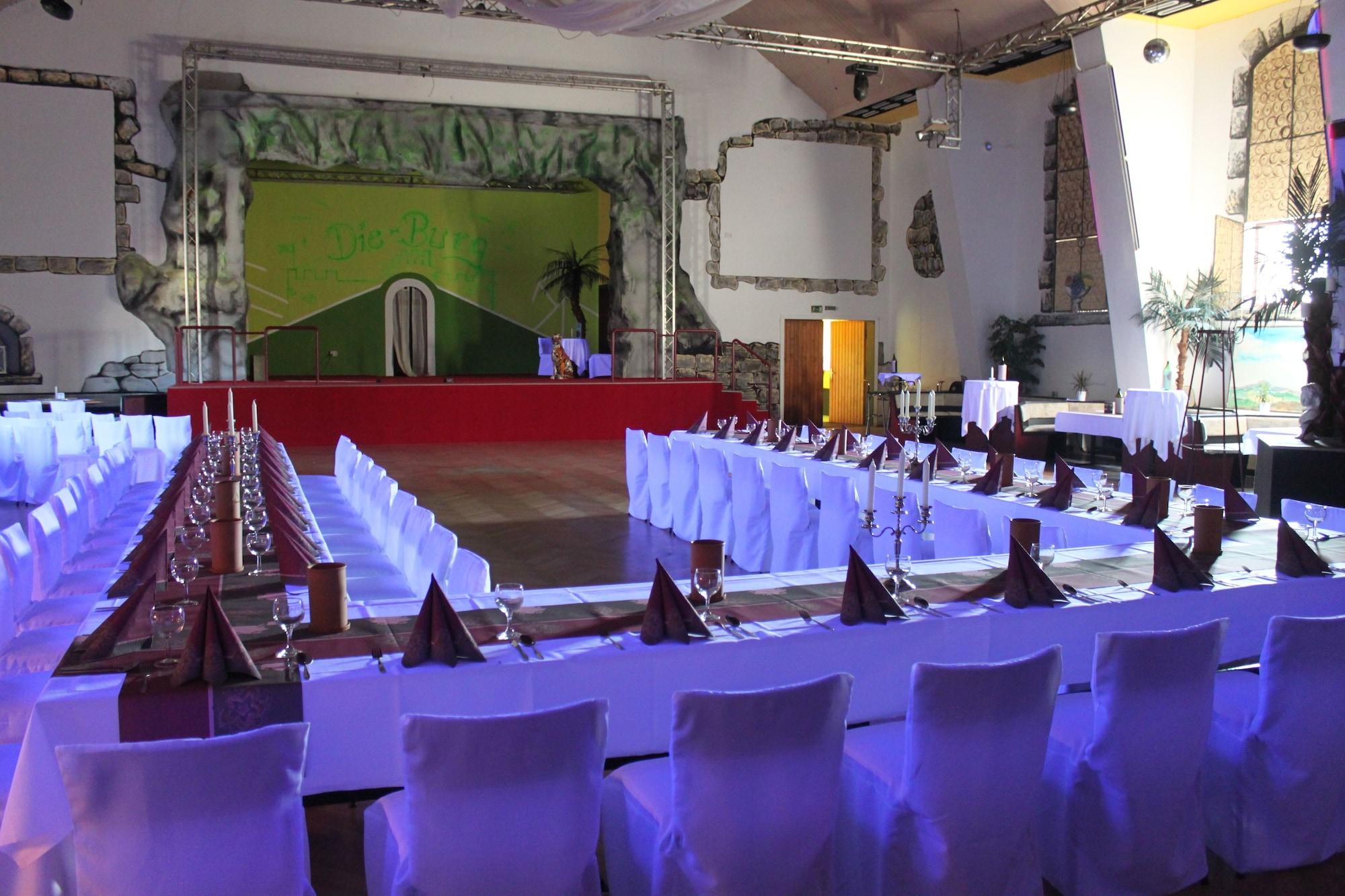 Salón de Baile Hotel und Restaurant die Burg