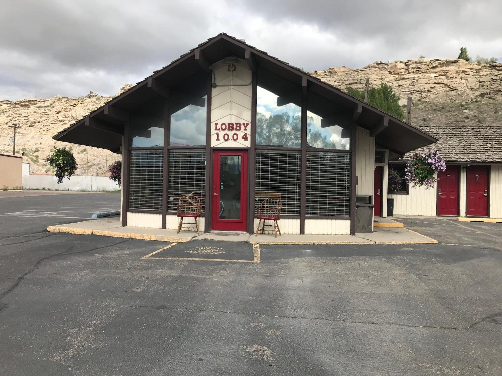 Vista Exterior Country West Motel