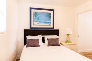 Renta Vacacional - Beach Condo & Pool Relaxing Getaway! Short Stride to Sandy Beach's. Unit 8