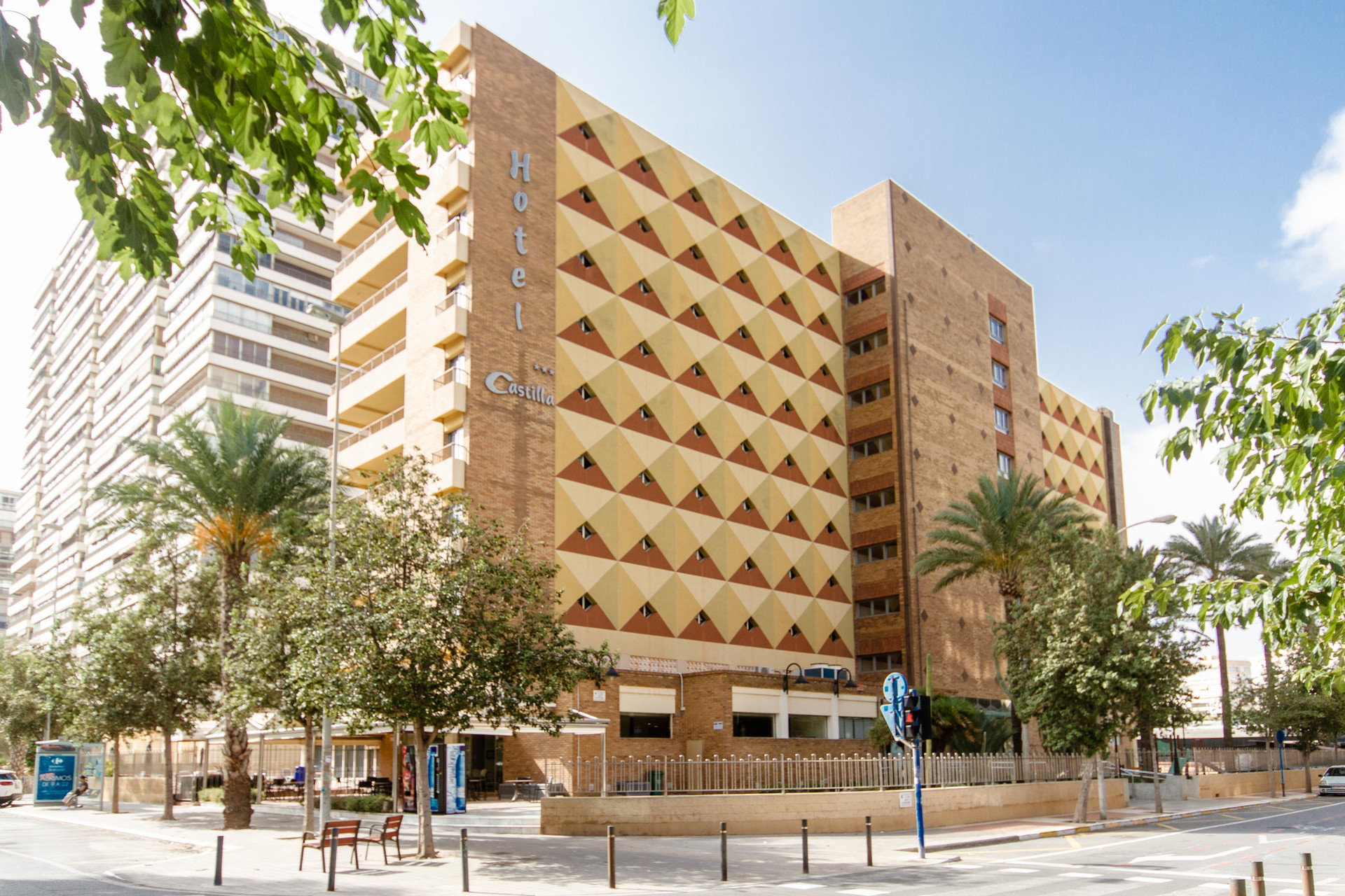 Vista Exterior Hotel Castilla Alicante