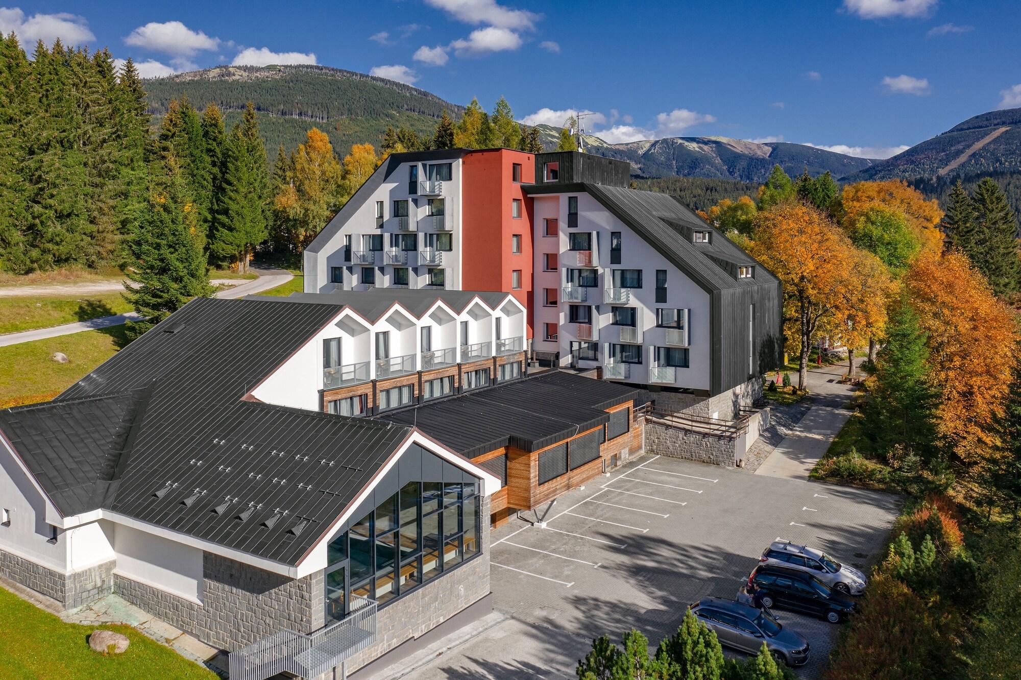 Vista Exterior Wellness Hotel Astra