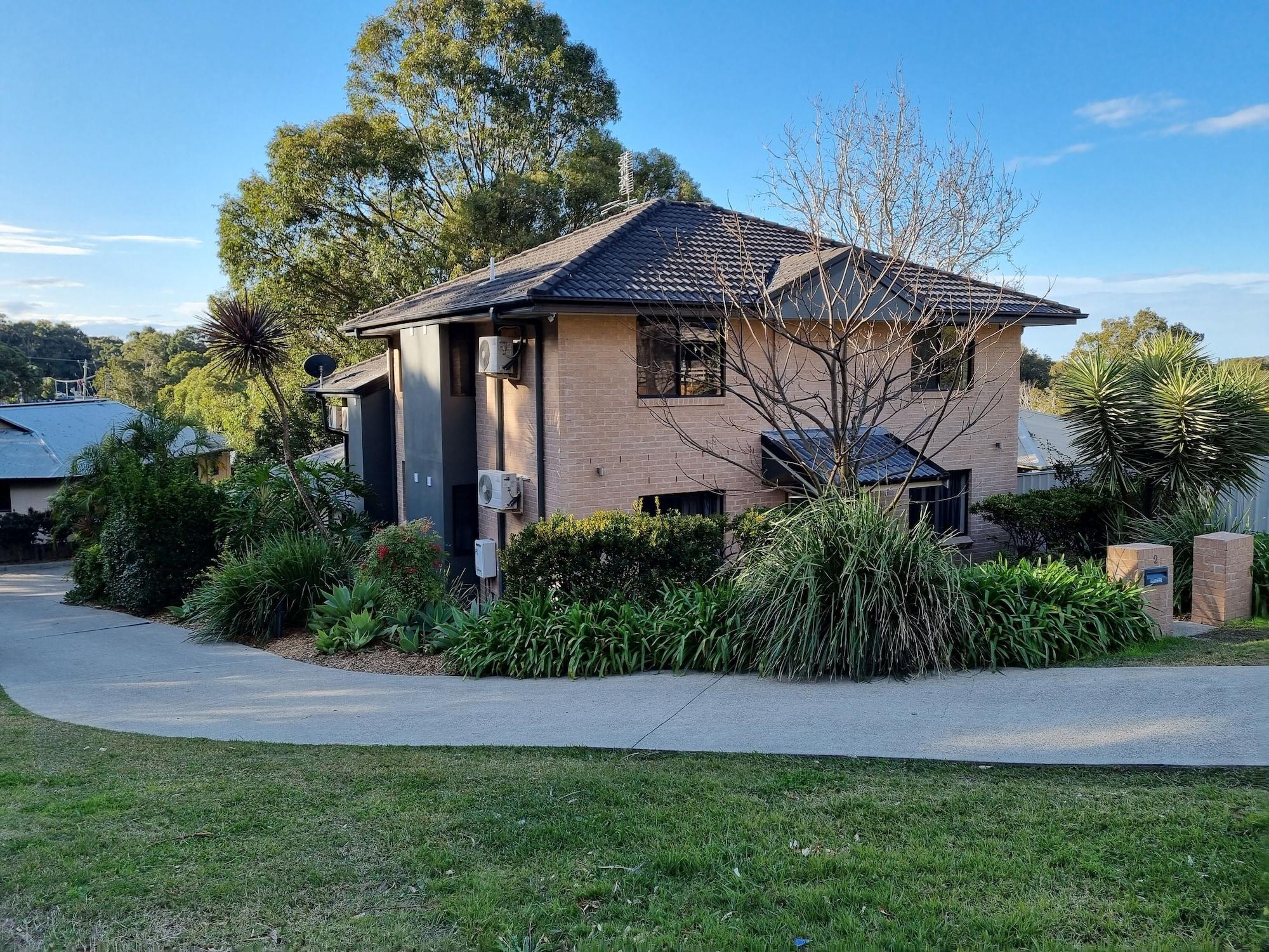Vista Exterior Blue Wren Lodge Waratah