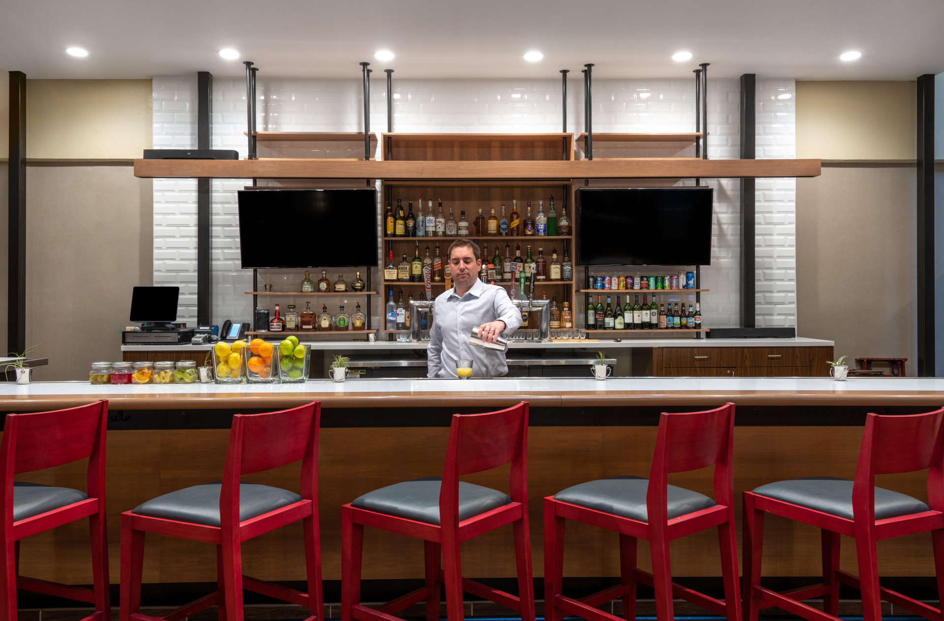 Bar/Salón Holiday Inn Denver East by IHG