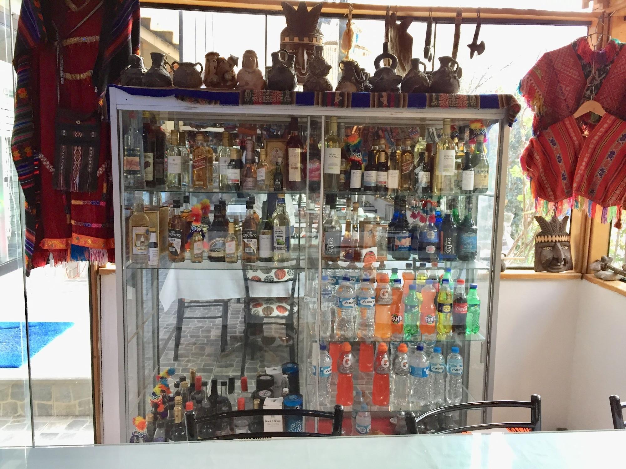 Bar/Salón Ccapac Inka Ollanta