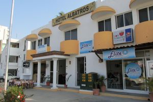 Alojamiento - Hotel Albatros