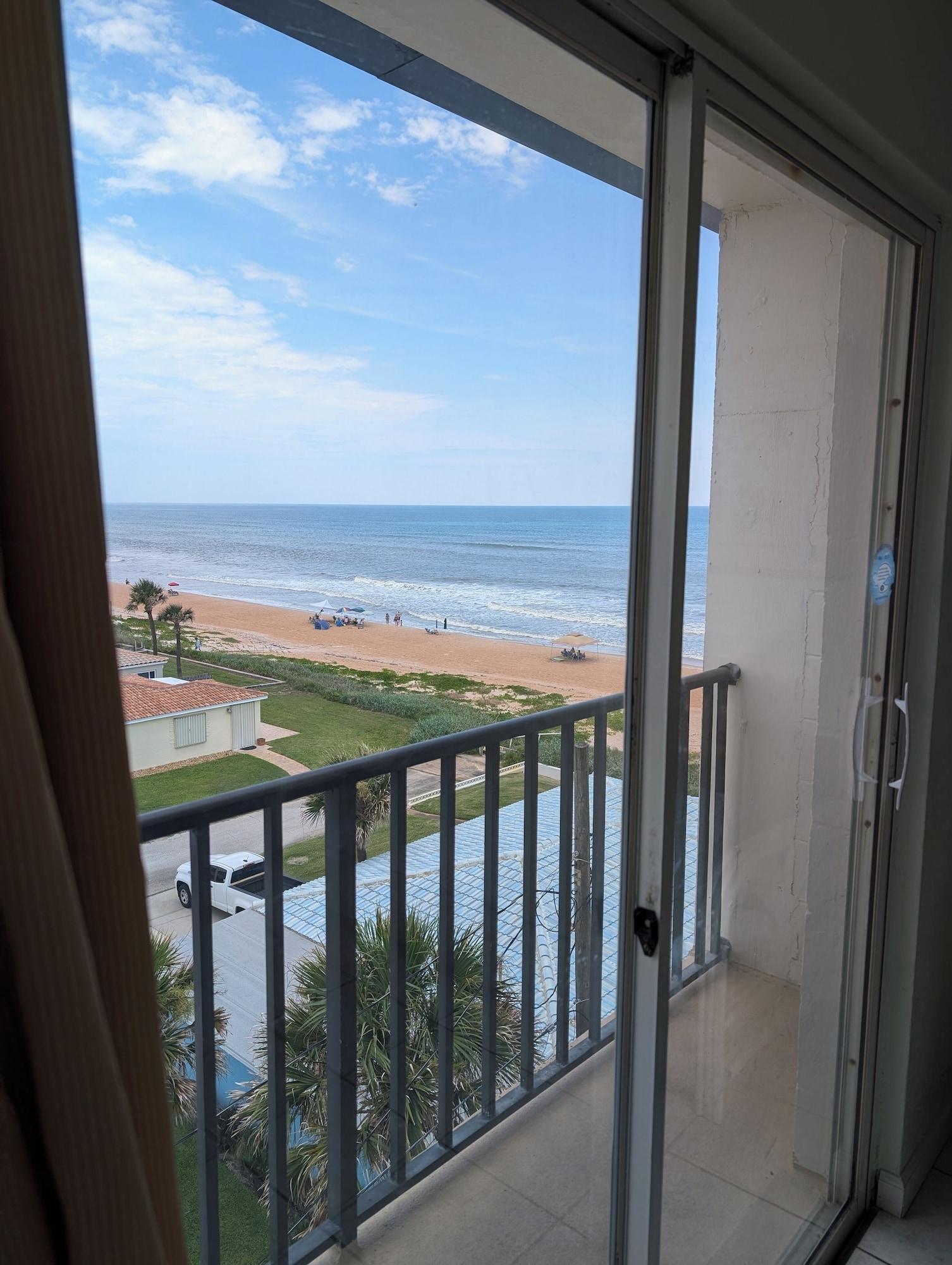 Playa Traders Inn Beach Club