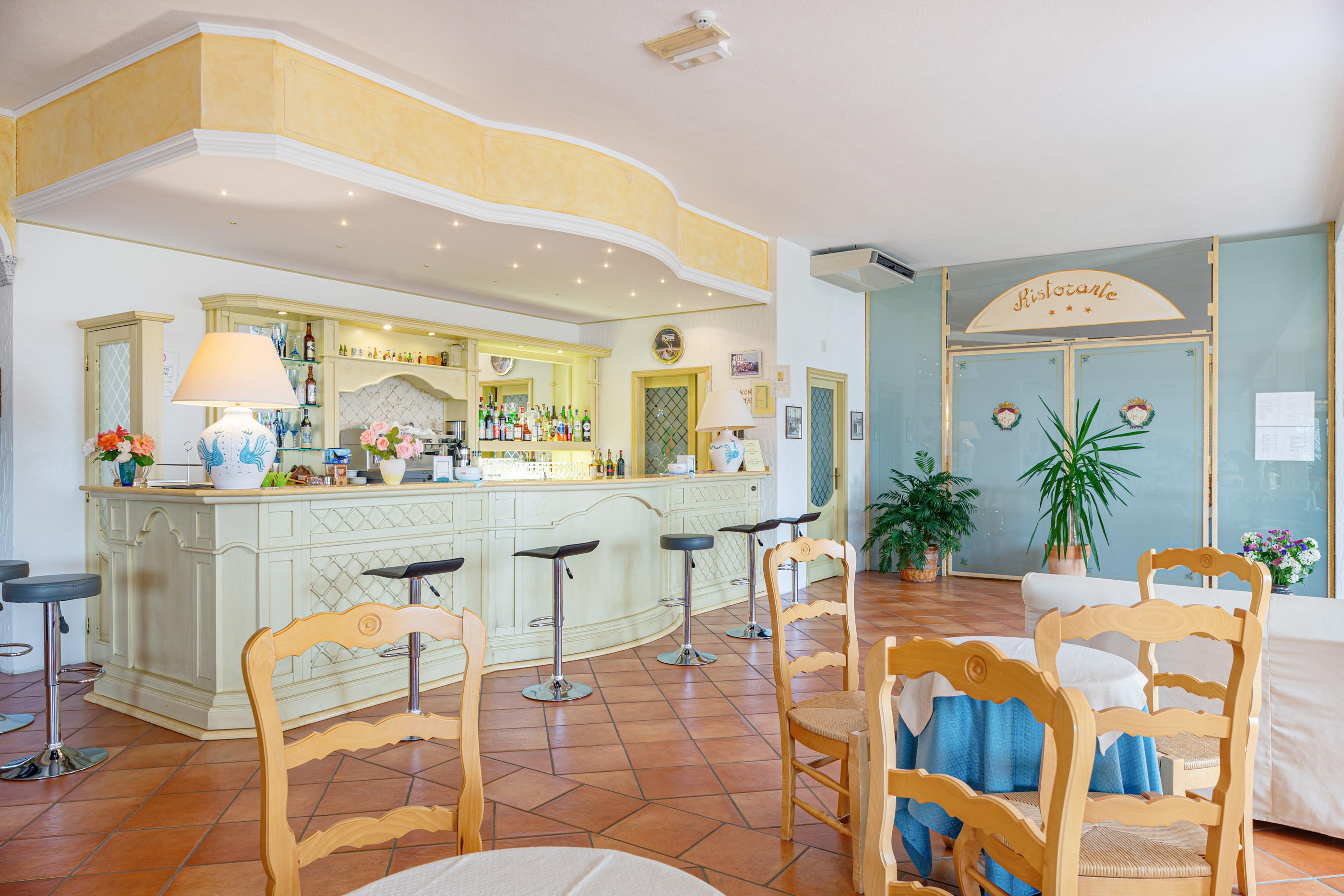Bar/Salón Hotel San Trano