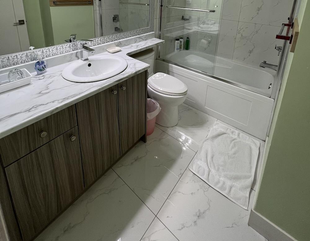 Equipamiento de Habitación Newton Suite