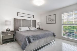 Alquiler Vacacional - MODERN FAMILY-SIZED 2 BEDROOM APARTMENT, BEACH ACROSS THE STREET!!!