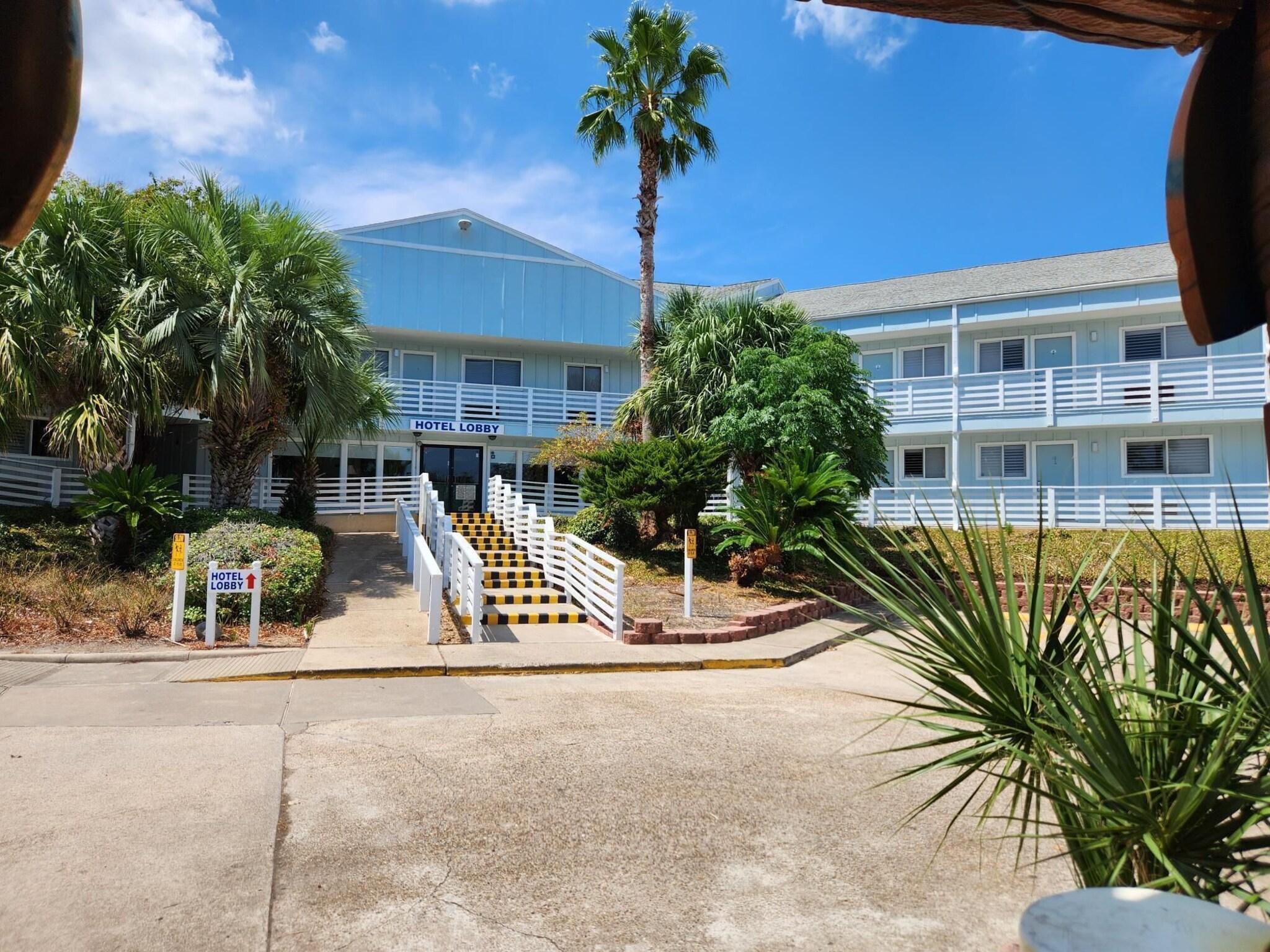Vista Lobby Inn at The Waterpark