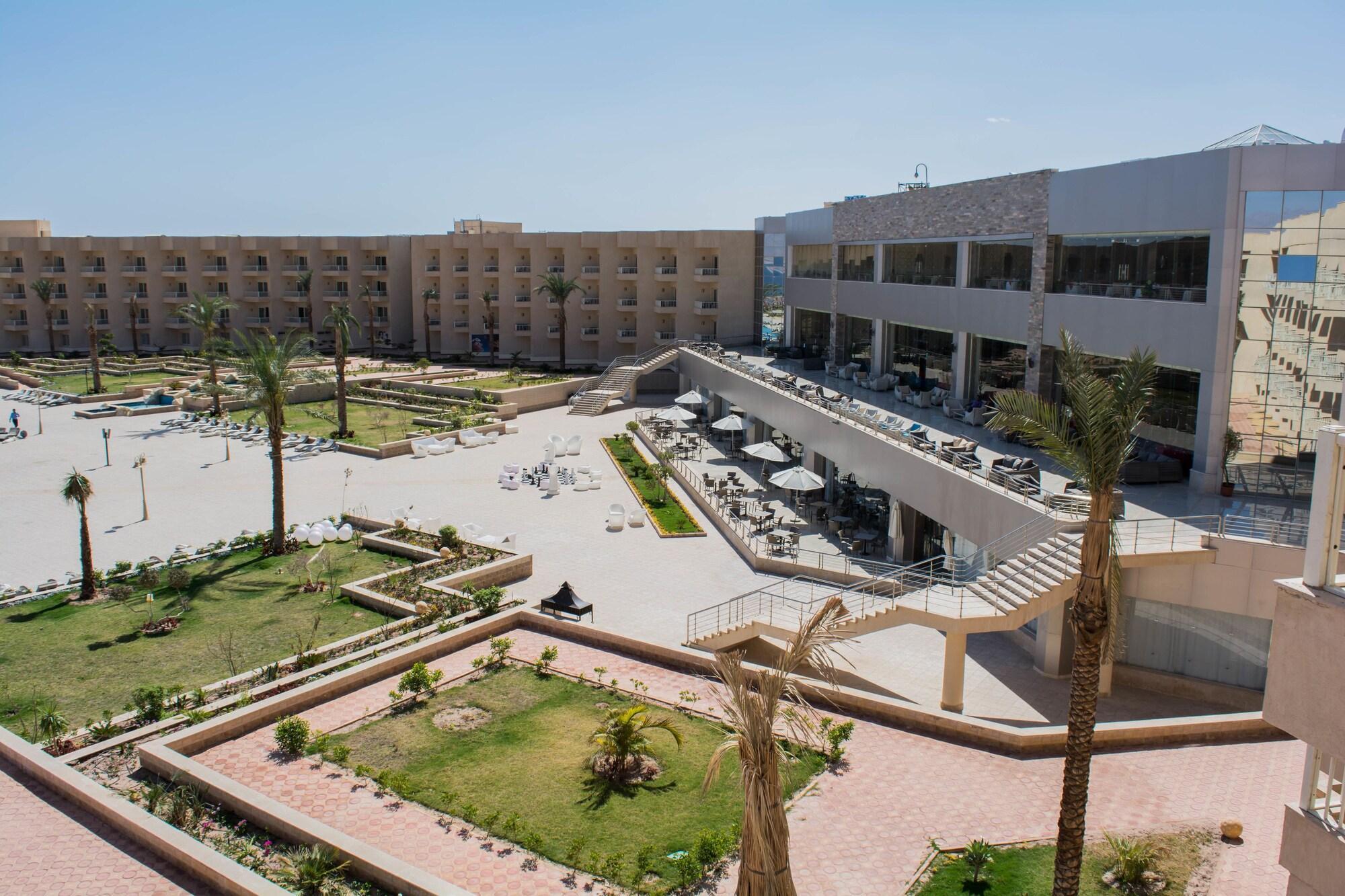 Vista Exterior Tolip Taba
