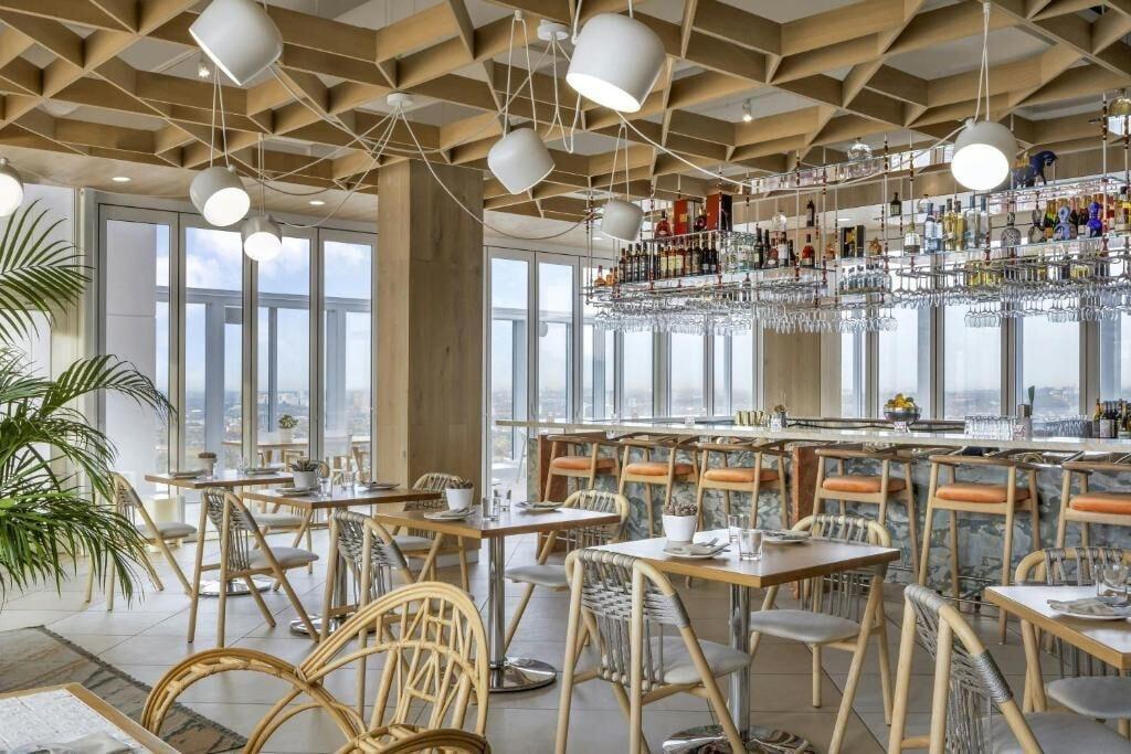 Bar/Salón Luxury Collection Hotel