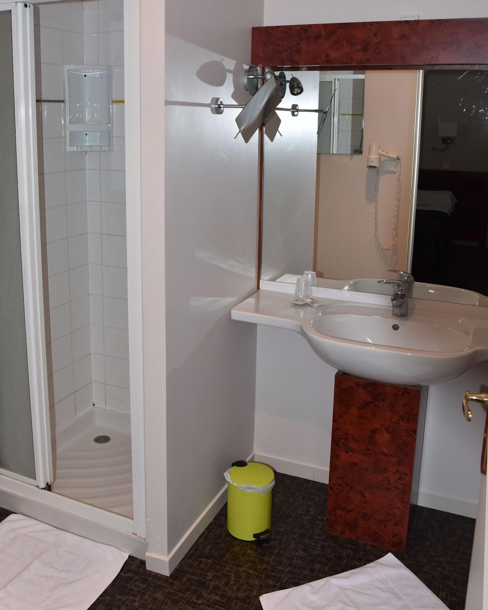 Equipamiento de Habitación Hotel La Vraine