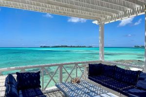 Alquiler Vacacional - Charming ocean-front beach villa w/ private pool/hot tub plus SPECTACULAR VIEW!