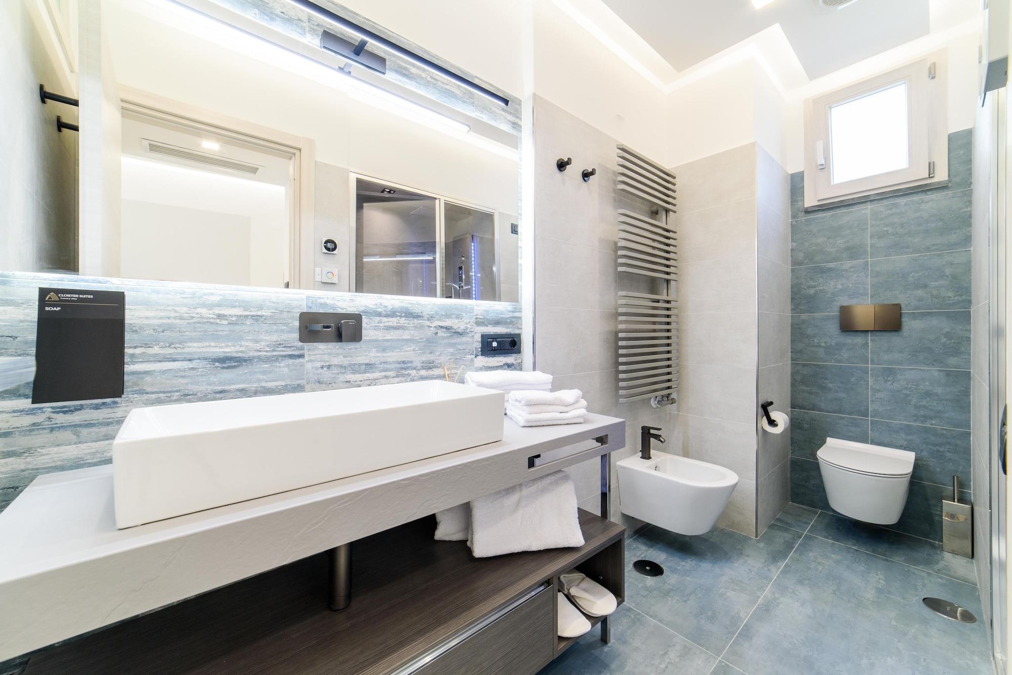 Equipamiento de Habitación Cloister Suites Amalfi