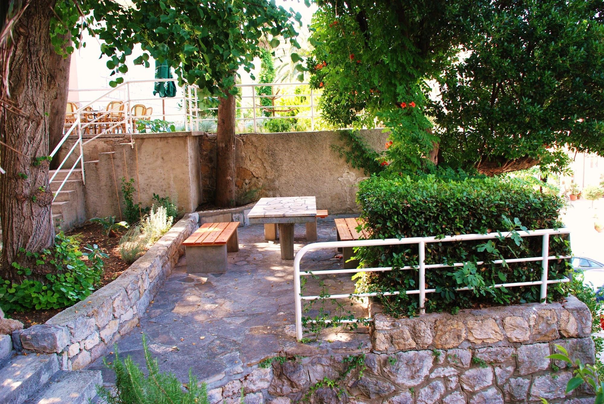 Comodidades del Alojamiento Integral Hotel Arbia - Villa Rio